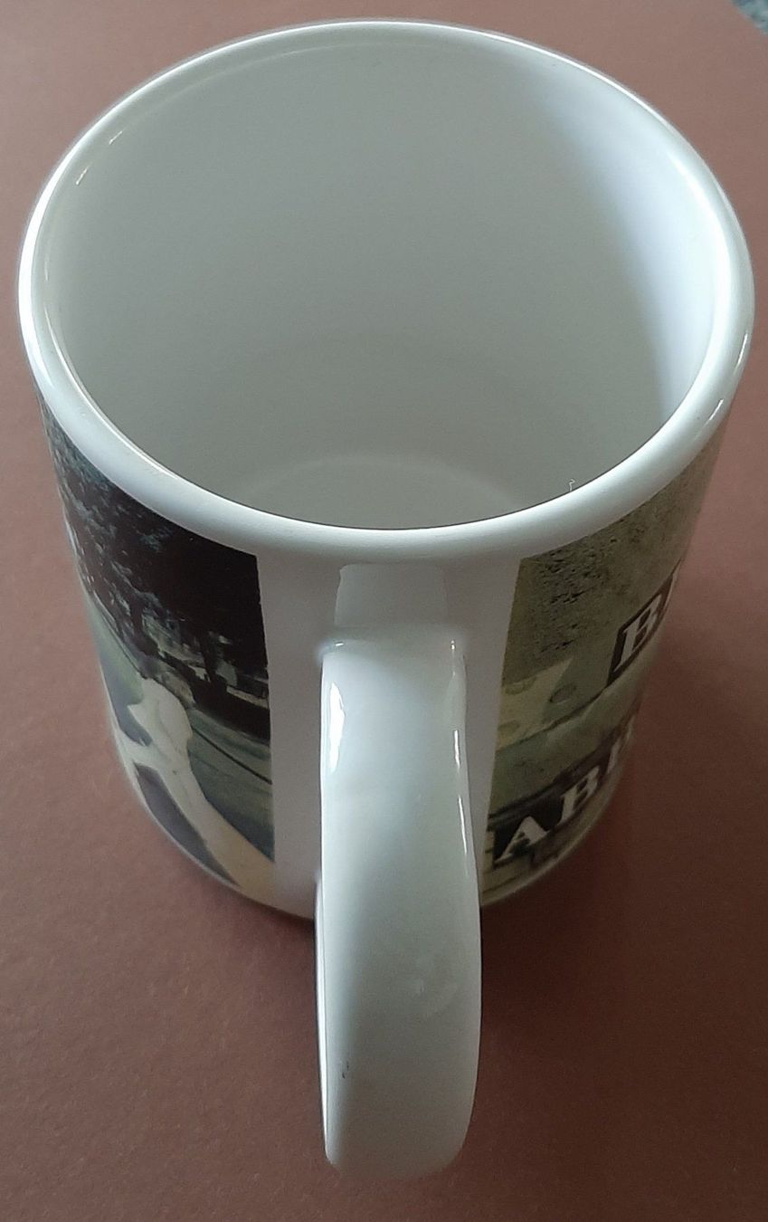 Tazze: Tasse Beatles Abbey Road – Usato da Montet (Glâne) venduto da Koada2 2