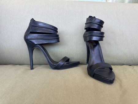 Zara Black High Heel Sandals - Size 39  - Glam 👠
