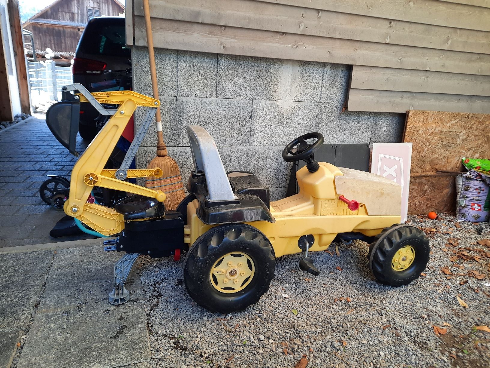 Veicoli per bambini: Tretttraktor – Usato da Ermensee venduto da reiez