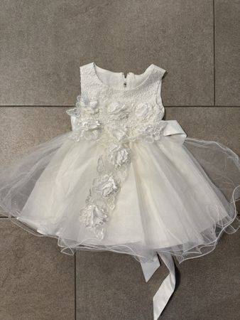 Taufkleid