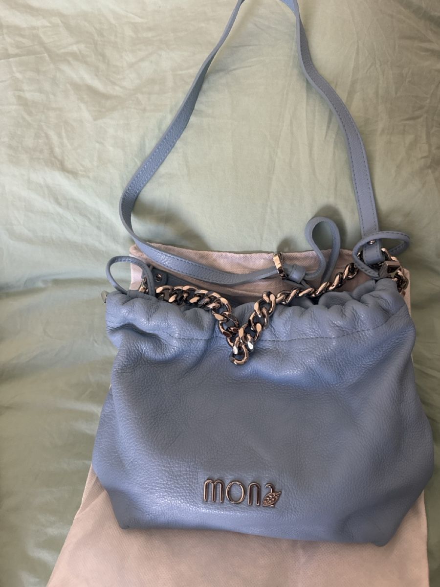 Taschen für Damen: Mona Handtasche Leder hellblau Damen gebraucht – Gebraucht aus Glattpark(Opfikon) von AnaStojkov