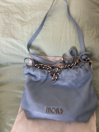 Mona Handtasche Leder hellblau Damen gebraucht