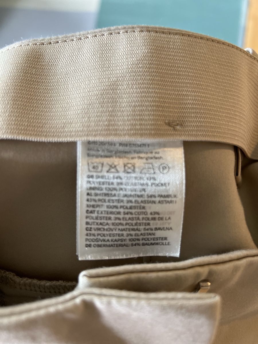 H&M Pantaloni: Hosen H&M weiss – Usato da Uerikon venduto da Rot 4