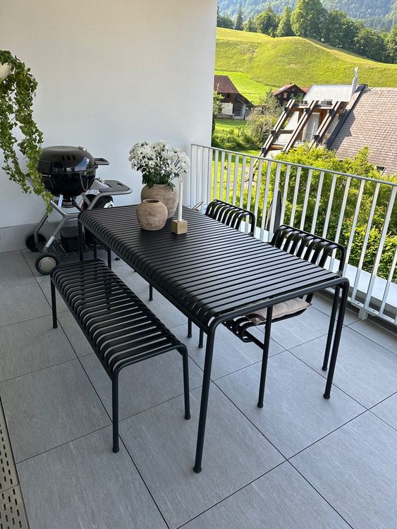 Hay Palissade Tisch, Bank, 2 Stühle, 1Hocker Kaufen auf Ricardo