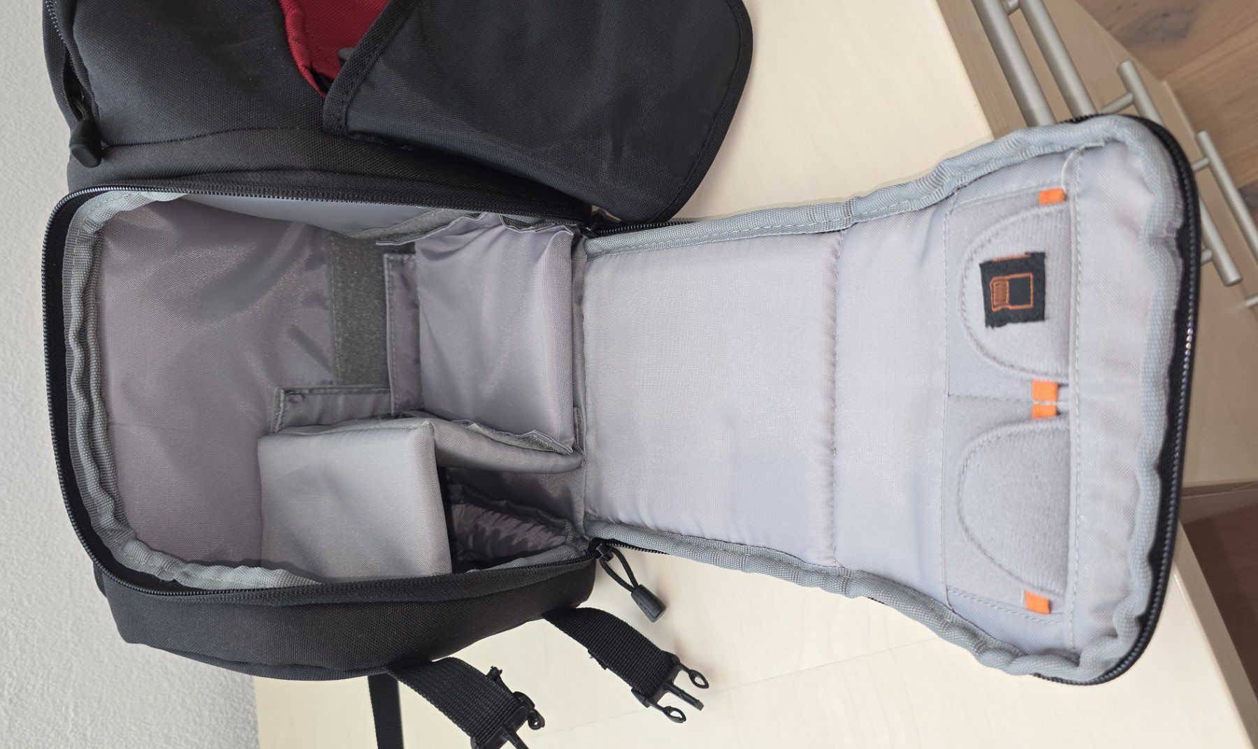 Lowepro Rucksäcke: Lowepro Fastback 100 – Gebraucht aus Wängi von Iripet 4