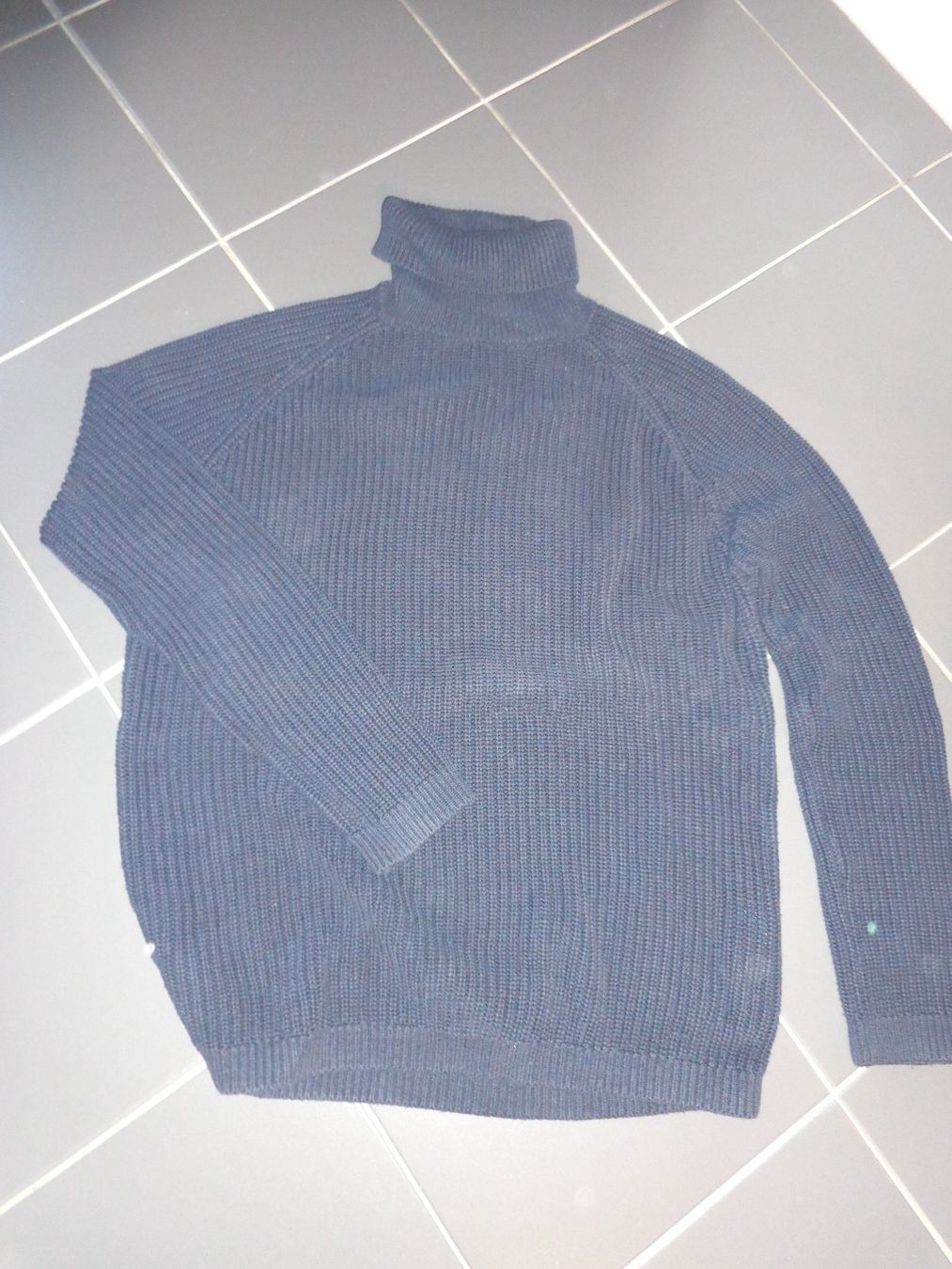 Lotti di vestiti: Kleiderpaket Herren (5-teilig) – Usato da Greifensee venduto da Toggi11 2
