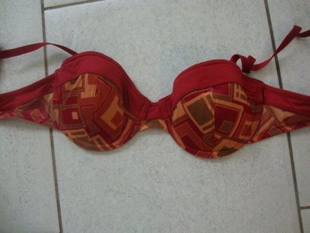 SKINY BH GR.70 B