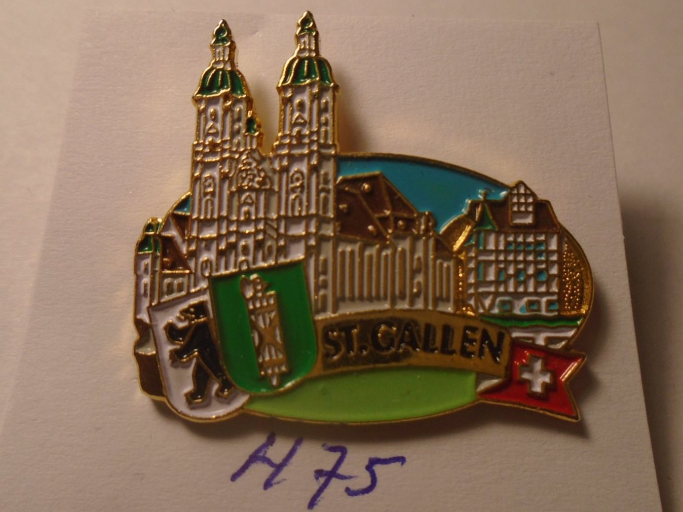 Placchette & Badge: 1 St. Gallen Pin (H75) – Usato da Winterthur venduto da Beli2000
