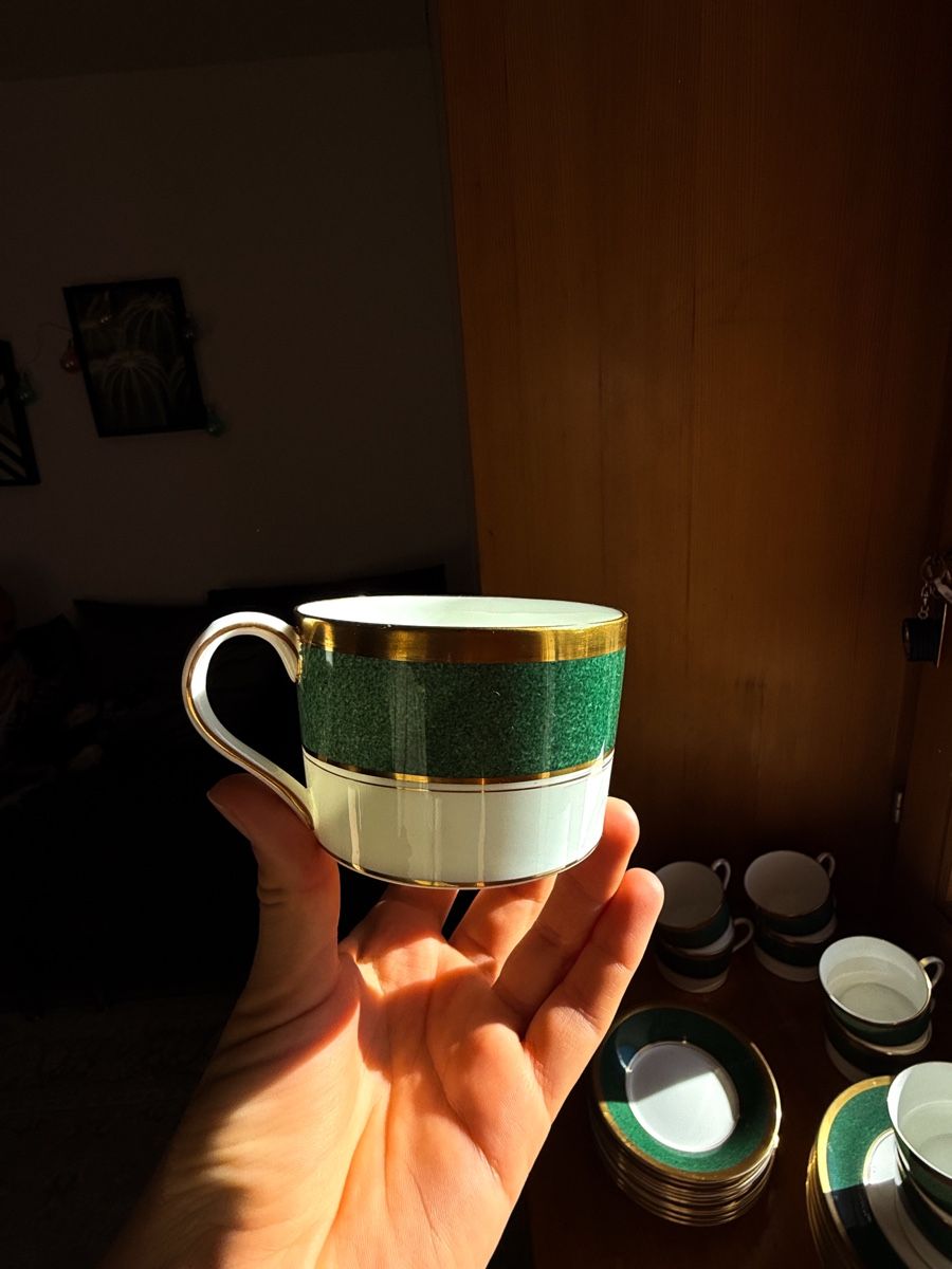 Tazze: Élégant ensemble Coalport composé  – Nuovo (secondo la descrizione) da Le Sentier venduto da CannelleVintage13 1