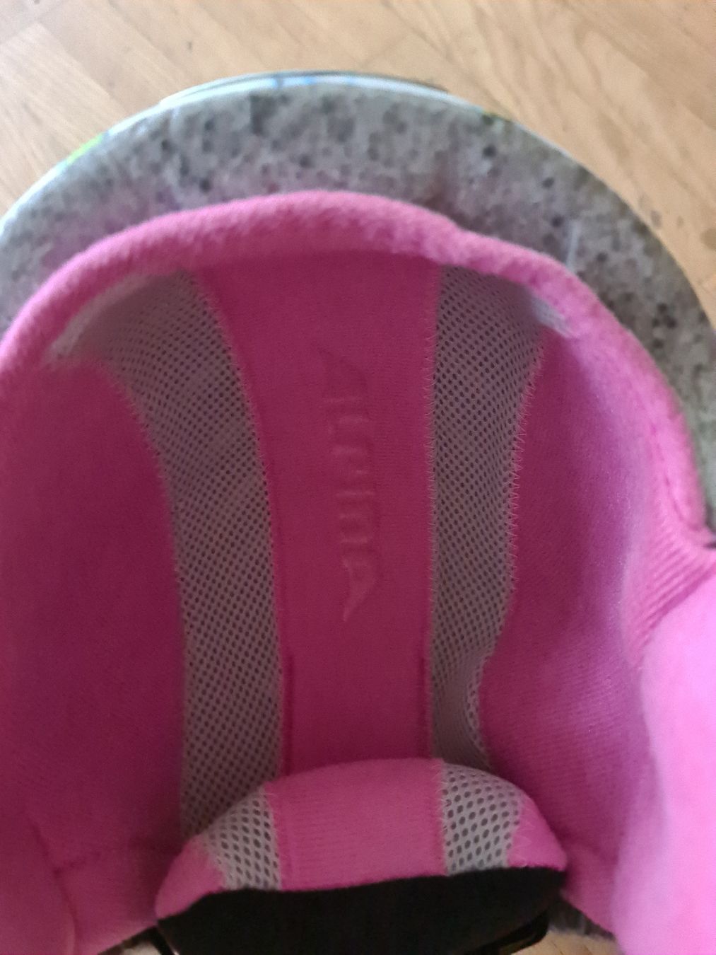 Alpina Caschi: Skihelm Alpina Neuwertig – Usato da Baar venduto da zagi09 2