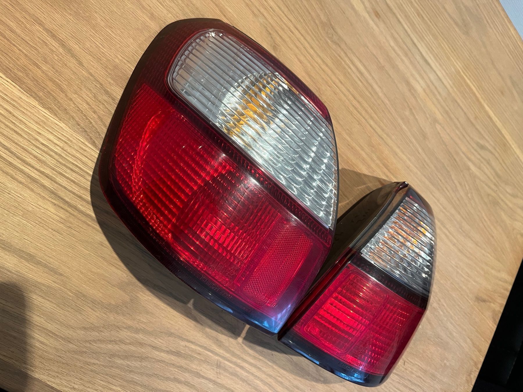 Alle Autoersatzteile: Subaru Outback , Legacy jg 2002 Heckleuchten – Gebraucht aus Engelburg von schrotti02 2