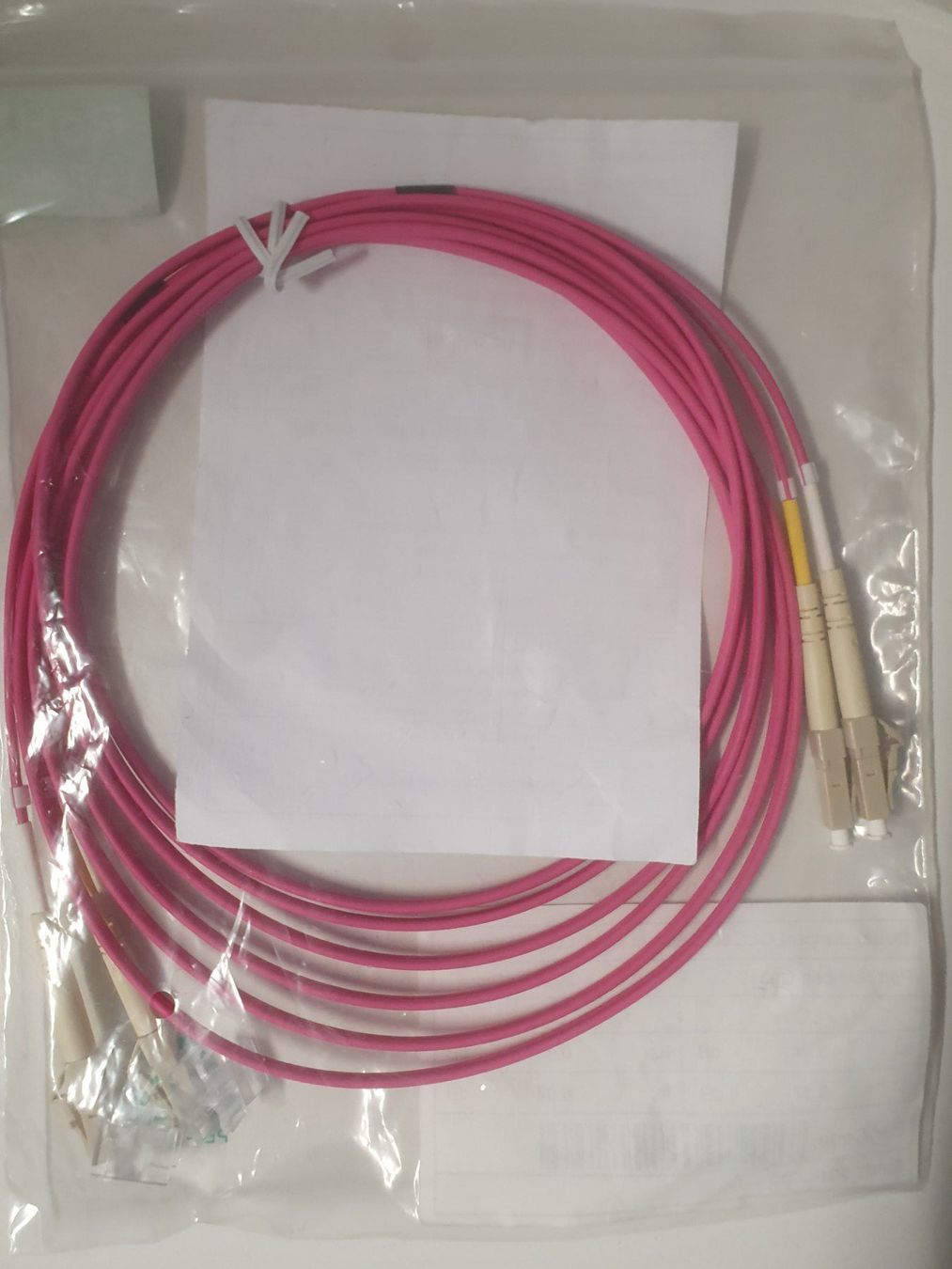 IBM Cavi: LWL-Patchkabel Multimode LC – LC, LC-LC OM4, Duplex, 3 m 3m – Nuovo e nell'imballaggio originale da Zürich venduto da Alibaba1234 1