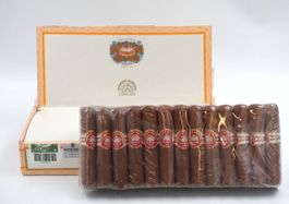 H. UPMANN 25er Kiste Half Corona Zigarren (26082219PL)