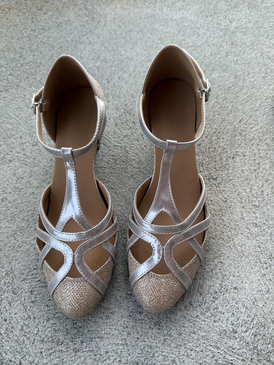 Scarpe da donna: Tanzschuhe neu, originalverpackt – Nuovo e nell'imballaggio originale da Dübendorf venduto da Mari90 1