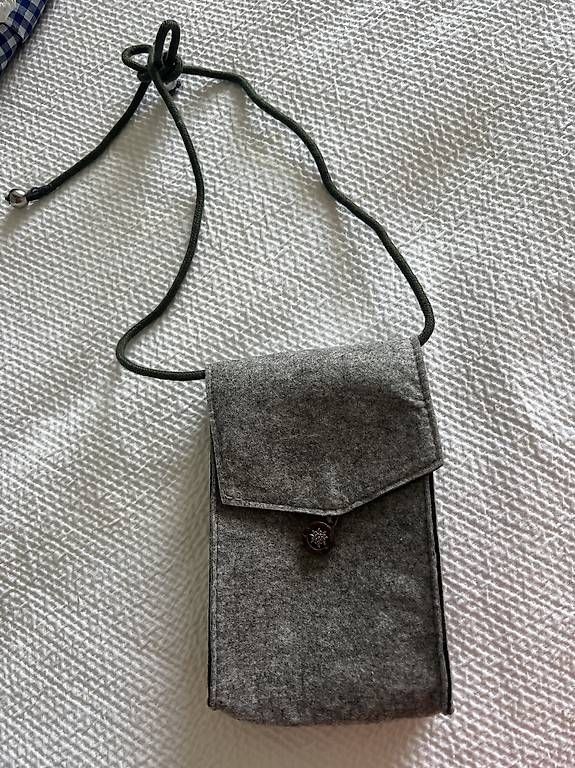 Borse da donna: Trachten Tasche und Jacke S/36 grau Dirndl – Usato da Basel venduto da Princeton-seller