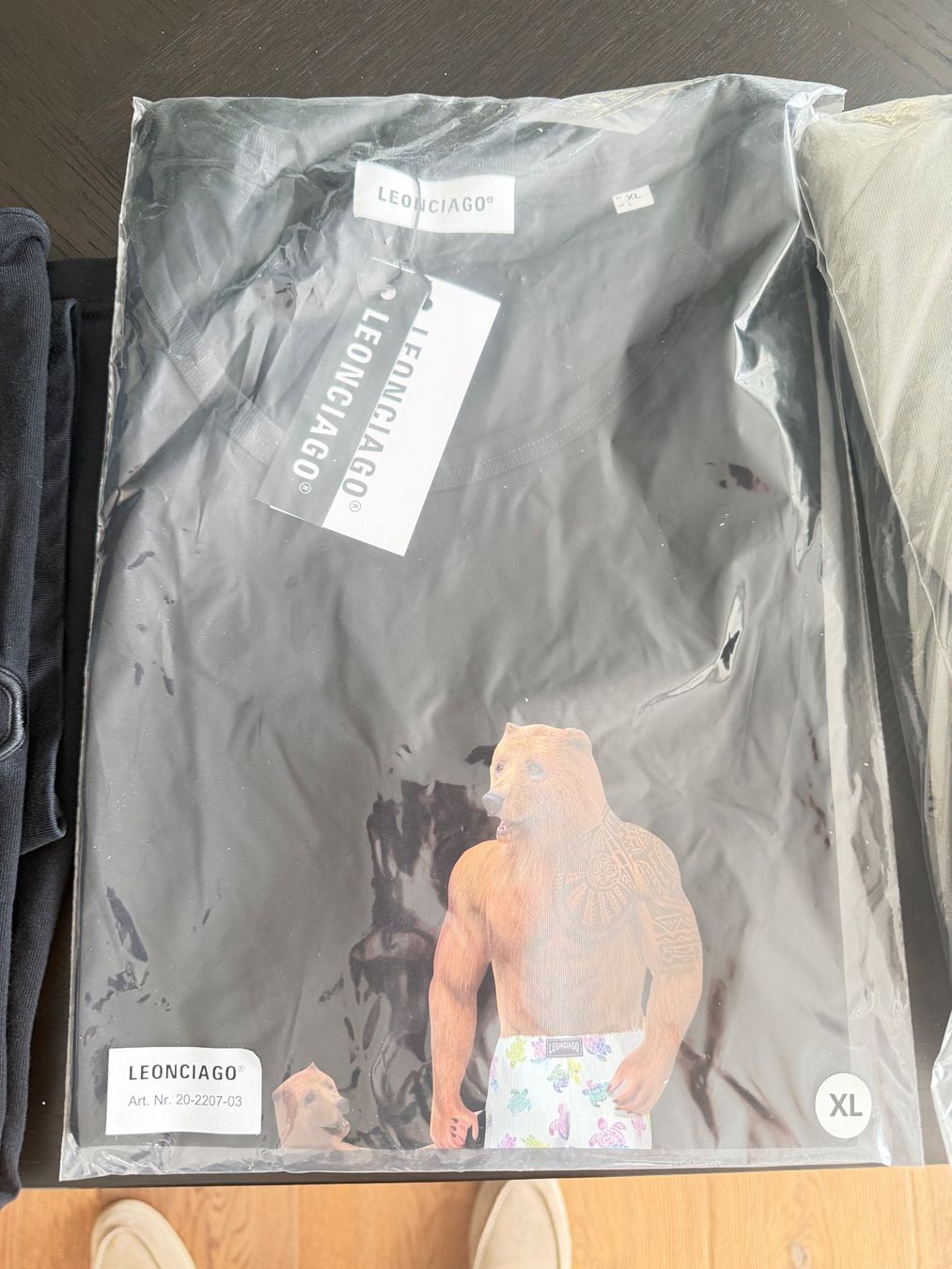 Dior Lotti di vestiti: KLEIDERPACKET AB 1.- 2X T SHIRT, 2X HOODIE – Nuovo (secondo la descrizione) da Zollikofen venduto da Level_911 2