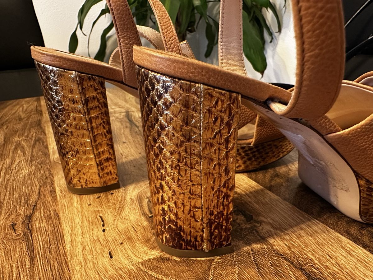 Damenschuhe: Absatz-Sandaletten mit Schlangenmuster Gr. 37 – Gebraucht aus Siebnen von luana_cataleya 4
