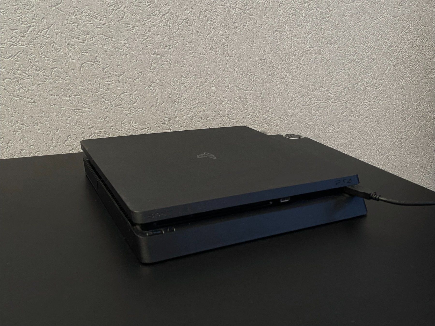 Sony Console: PlayStation 4 Slim + Gaming Controller (SCUF) – Usato da Bern venduto da sonoLuchino 2
