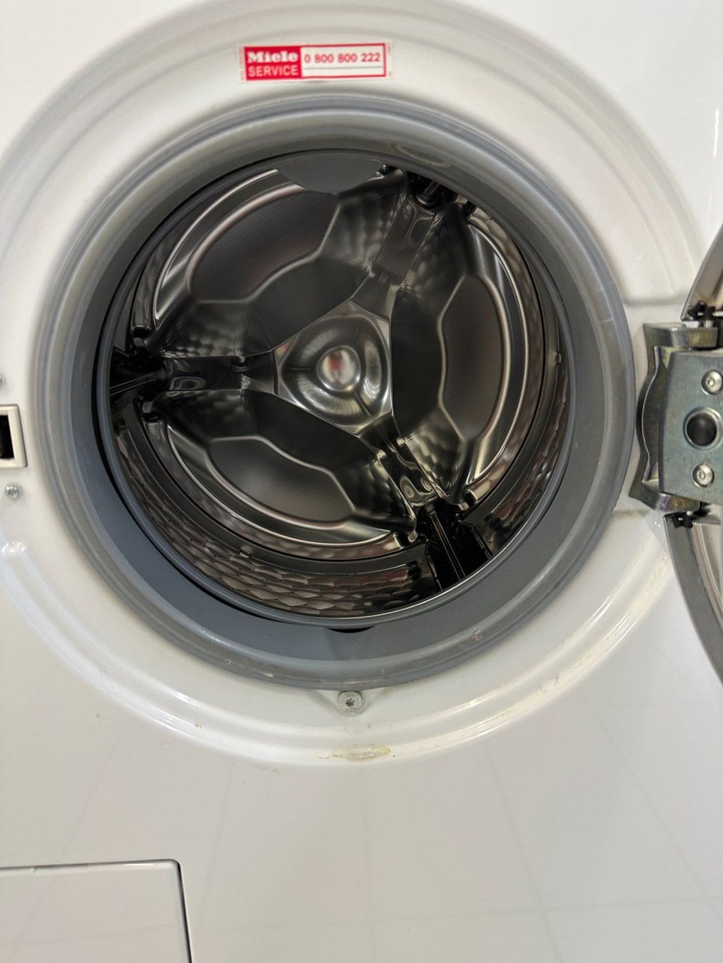 Miele Lavatrici: Lave-linge MIELE Softtronic – Usato da Wallisellen venduto da ninon330 2