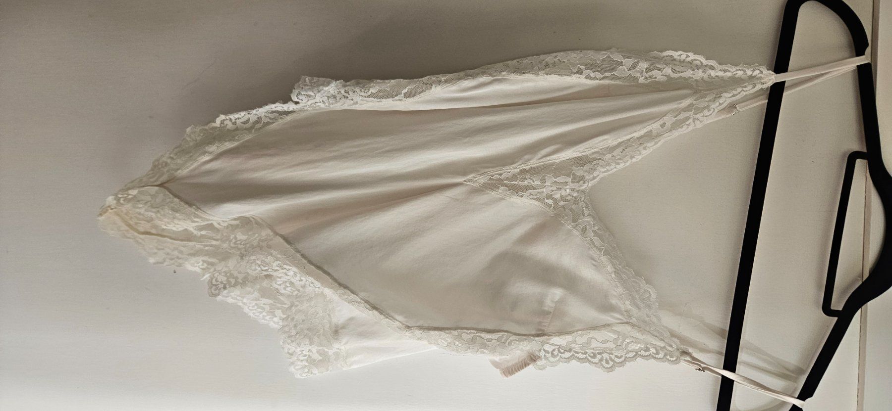 Altra biancheria intima: Body neuf (DR) – Nuovo (secondo la descrizione) da Lutry venduto da cha_pbg5