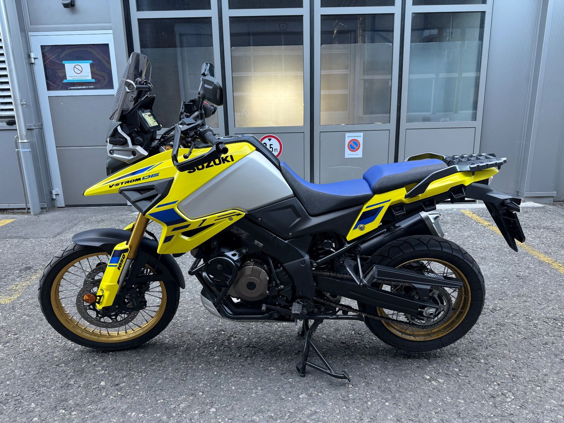 Suzuki Enduro: Suzuki DL 1050 V Strom 2023 – Usato da Steffisburg venduto da swdima 2