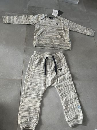 Hummel Kinder Jogginganzug Gr. 98 Neu! Ladenverkauf