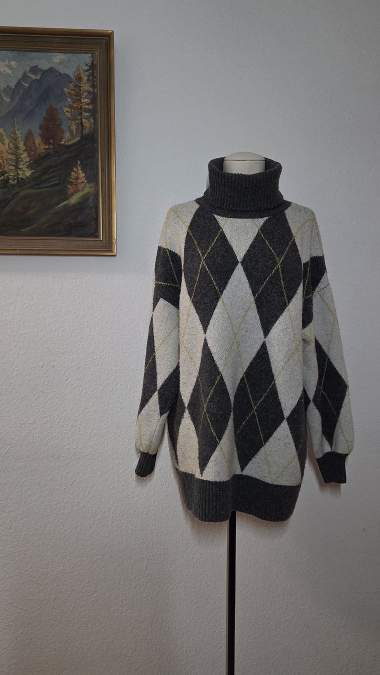 H&M Maglioni & Felpe: Warmer Rollkragenpullover im Rautenmuster, Gr. M – Usato da Kreuzlingen venduto da MeinKleinesAtelier