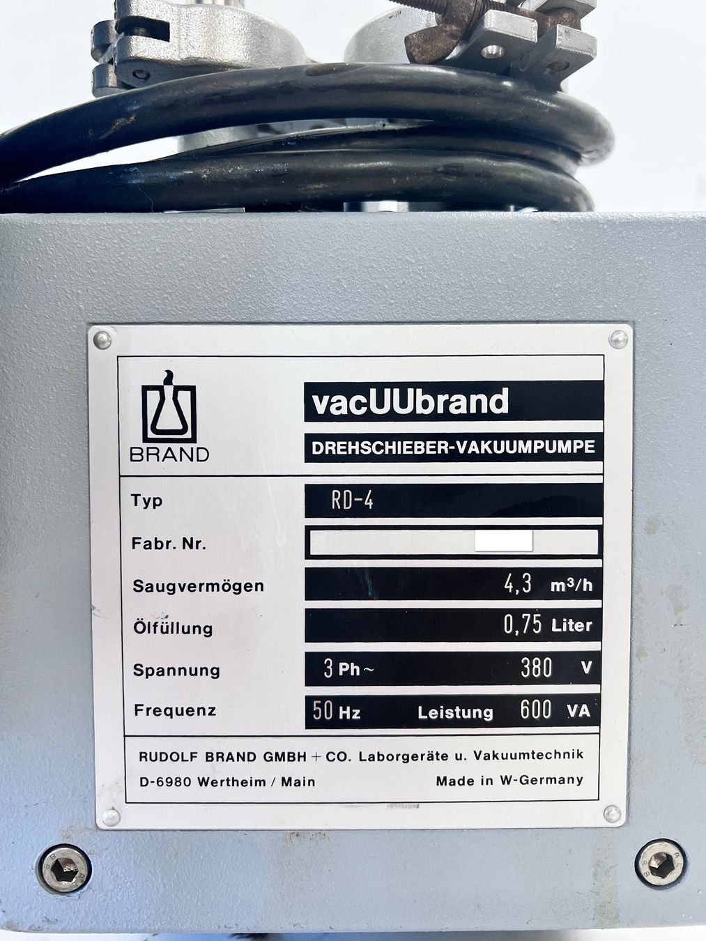 Accessori da laboratorio: Vacuubrand RD4 Drehschieber Vakuumpumpe – Usato da Niederdorf venduto da LeptonAG_Labor 8