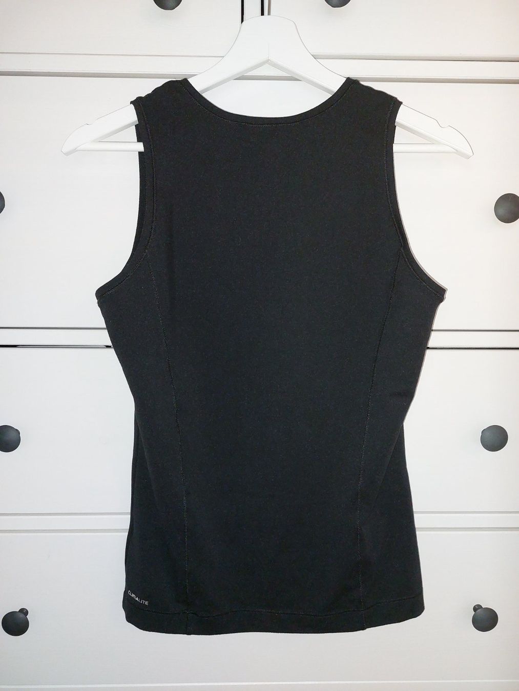 Adidas Top: Sport Top Adidas – Usato da Titterten venduto da fra_v27g 1