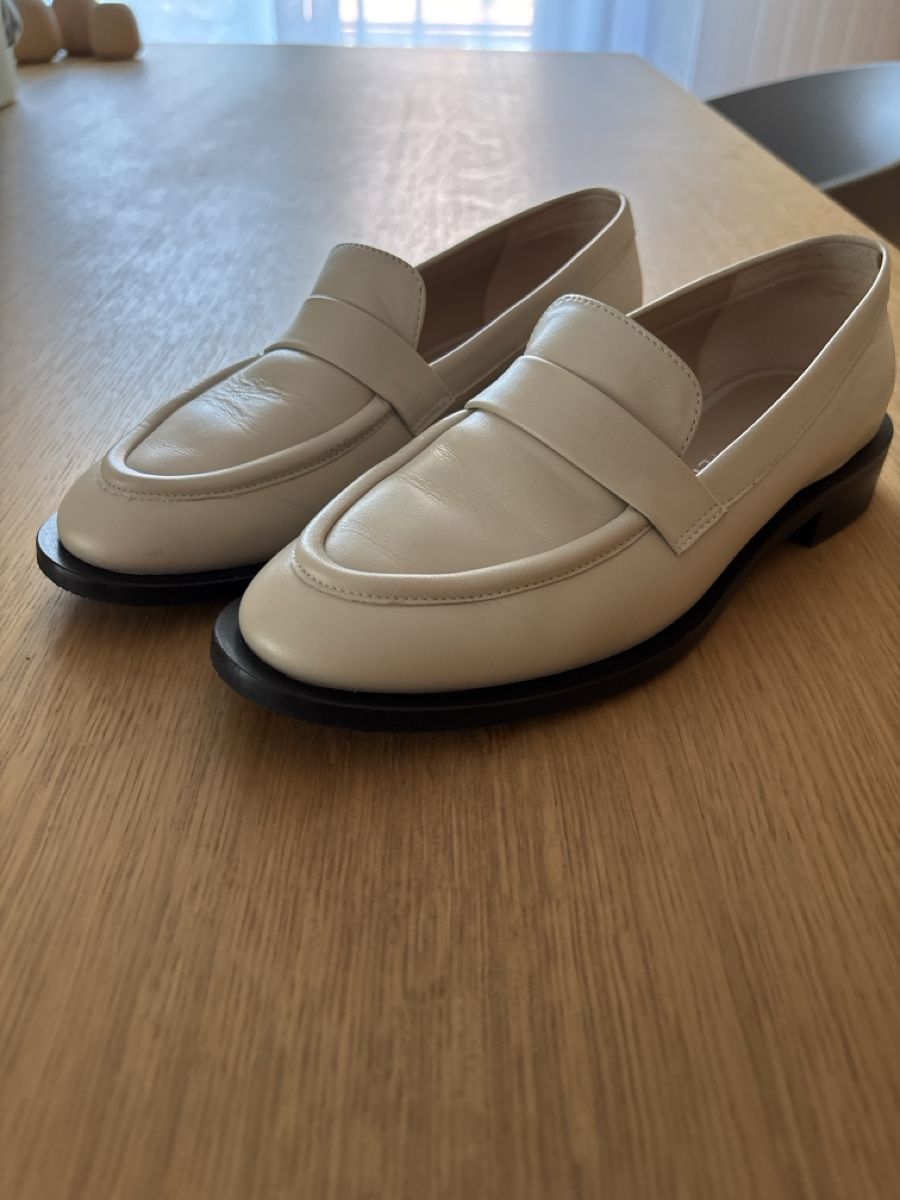 Stuart Weitzman Damenschuhe: Loafers Stuart Weitzmann – Gebraucht aus Cham von sbr_7cmv 1