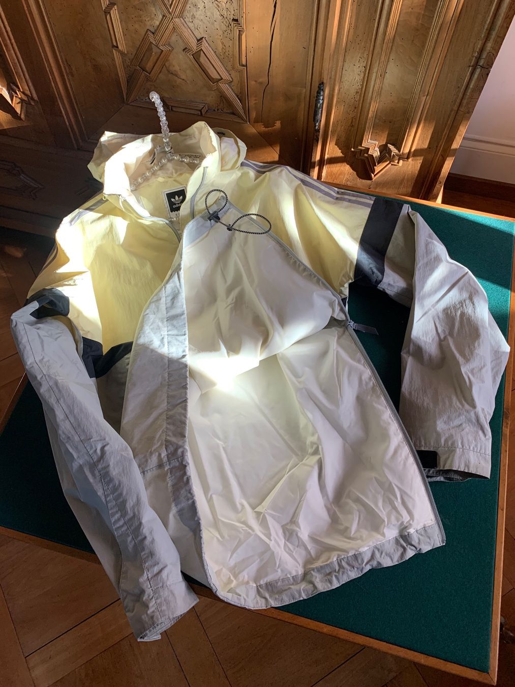 Adidas Jacken: ADIDAS VINTAGE Jacke /Regen + Wind Jacke / – Gebraucht aus Interlaken von Bona55 8