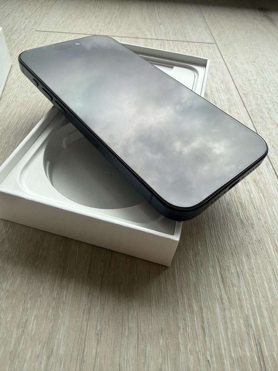 Apple Portables: iPhone 15 Pro – D'occasion à Neu St. Johann par Fast87 2