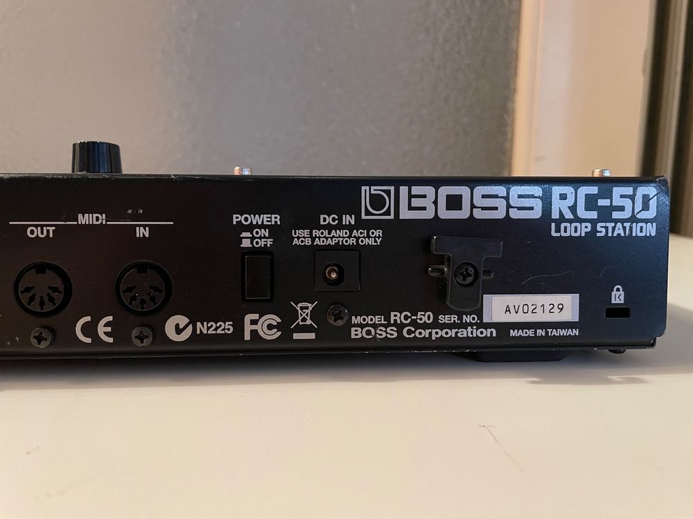 BOSS LOOP STATION RC-50（Rolandループステーション） - 楽器/器材