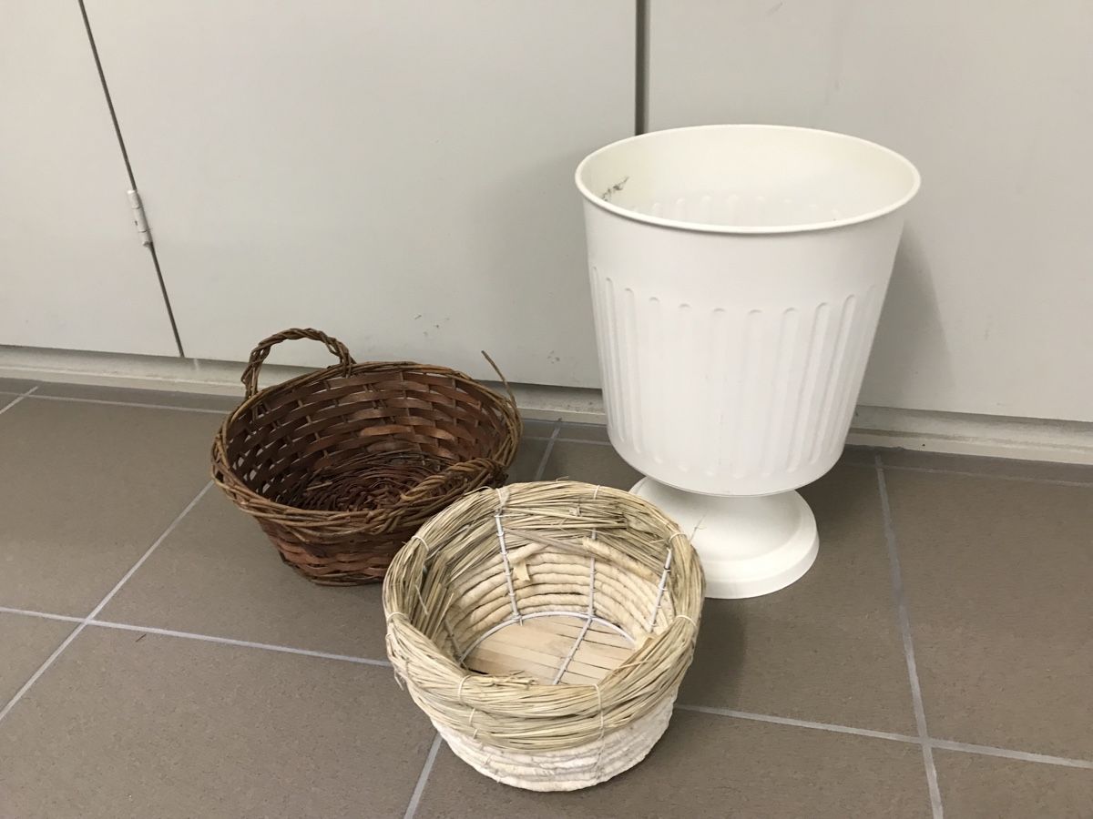 Blumentöpfe: 3er Set Körbe & Übertopf.  – Gebraucht aus Dübendorf von nela123