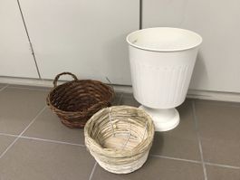 3er Set Körbe & Übertopf. 