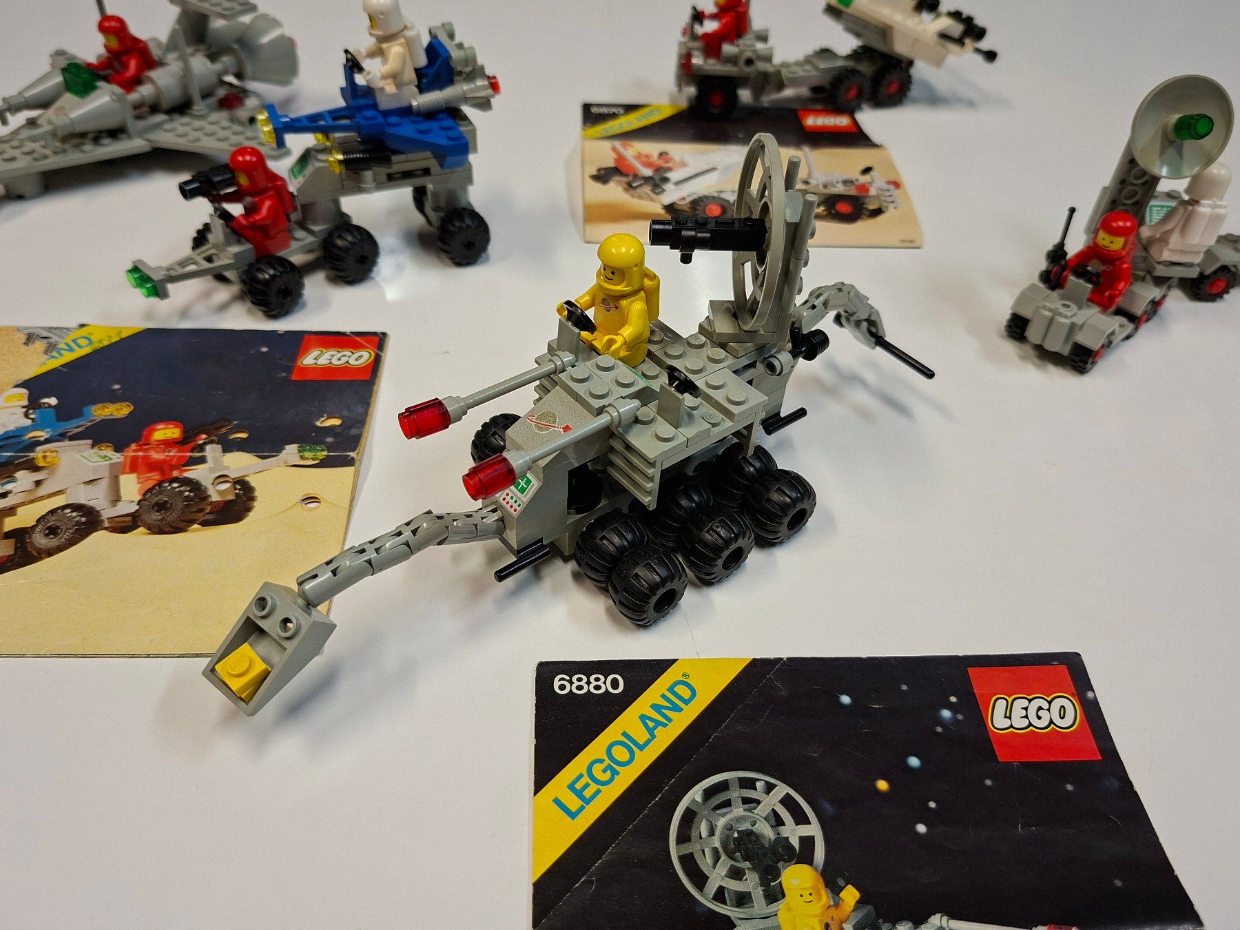 Lego Spielzeuge: Lego Classic Space Konvolut 1 – Gebraucht aus Sils im Domleschg von AMAG_AUDI_ZH 1