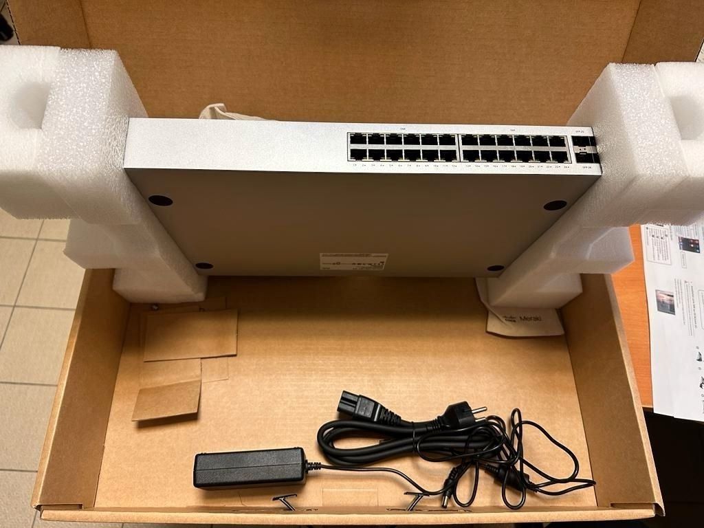 Briglie & Cavezze: Cisco Meraki Switch MS120-24 (PRIX A DISCUTER) – Nuovo (secondo la descrizione) da Vevey venduto da ncforsale 1