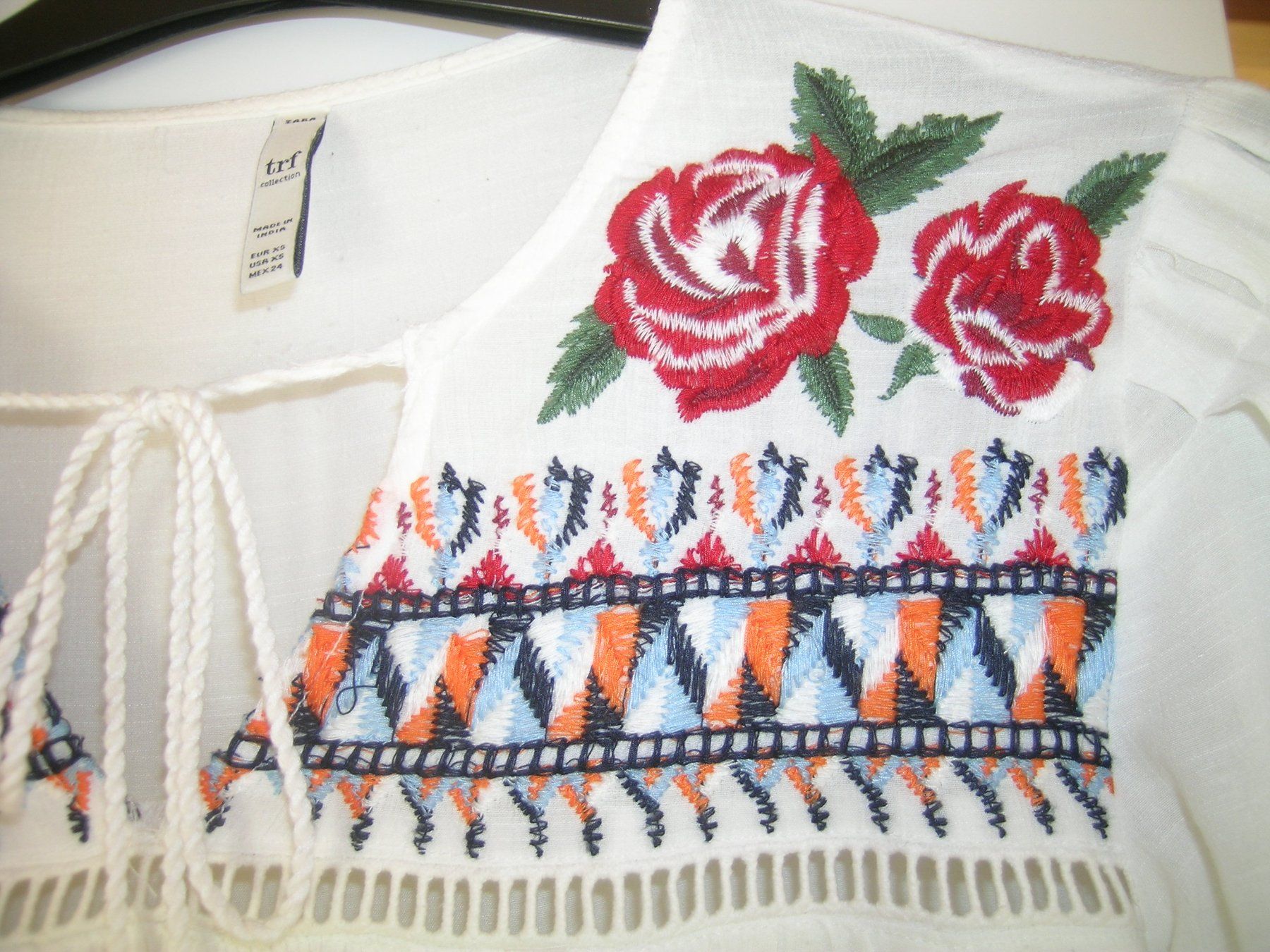 Zara Camicette: Ethno-Bluse mit Stickerei – Usato da Gockhausen venduto da Wonzka 1