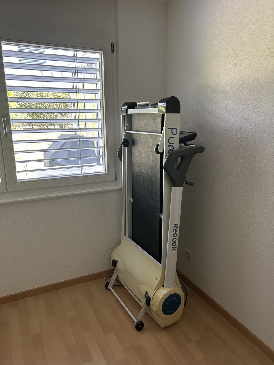 Reebok Hometrainer: Laufband Reebok Pure I-run – Usato da Pfäffikon SZ venduto da jcg_9ncl 4