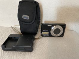 Sony Cyber-shot DSC-W270 Digitalkamera + Tasche