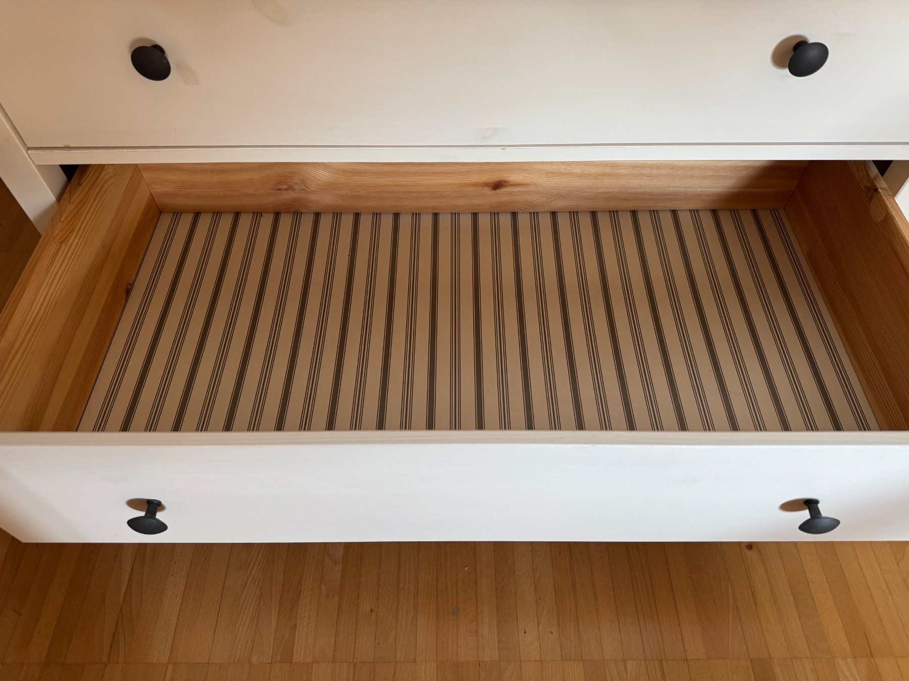 Ikea Cassettiere: IKEA HEMNES Kommode – 6 Schubladen – Usato da Uitikon Waldegg venduto da pit_r6q9 8