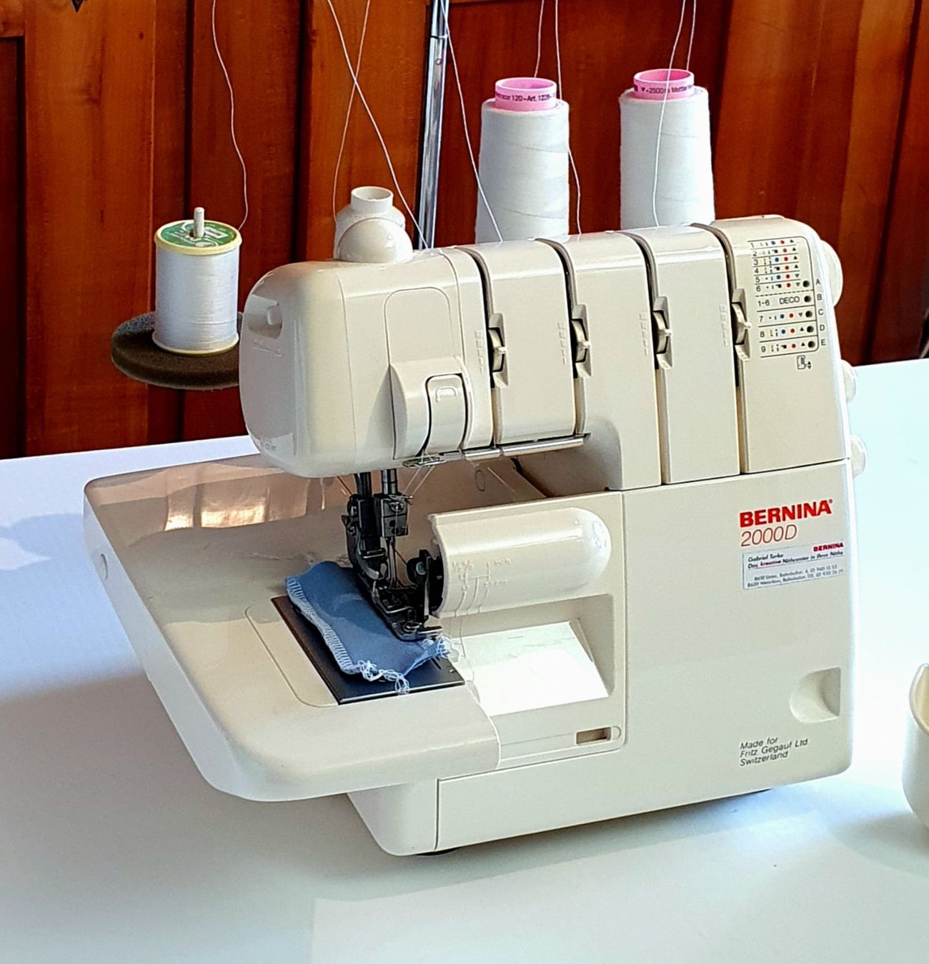 Bernina Macchine da cucire: Overlock Maschine Bernina – Usato da Wetzikon ZH venduto da Rene2006 1