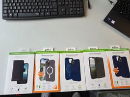 diverse iPhone Hüllen 64 Stk.
