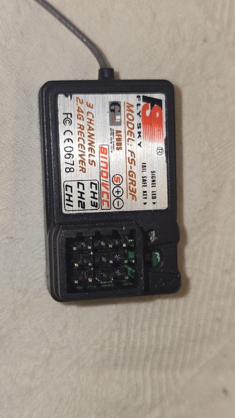 Modellismo RC: Fly Sky RC Empfänger 2.4 ghz – Usato da Lenzburg venduto da cameleoncolor