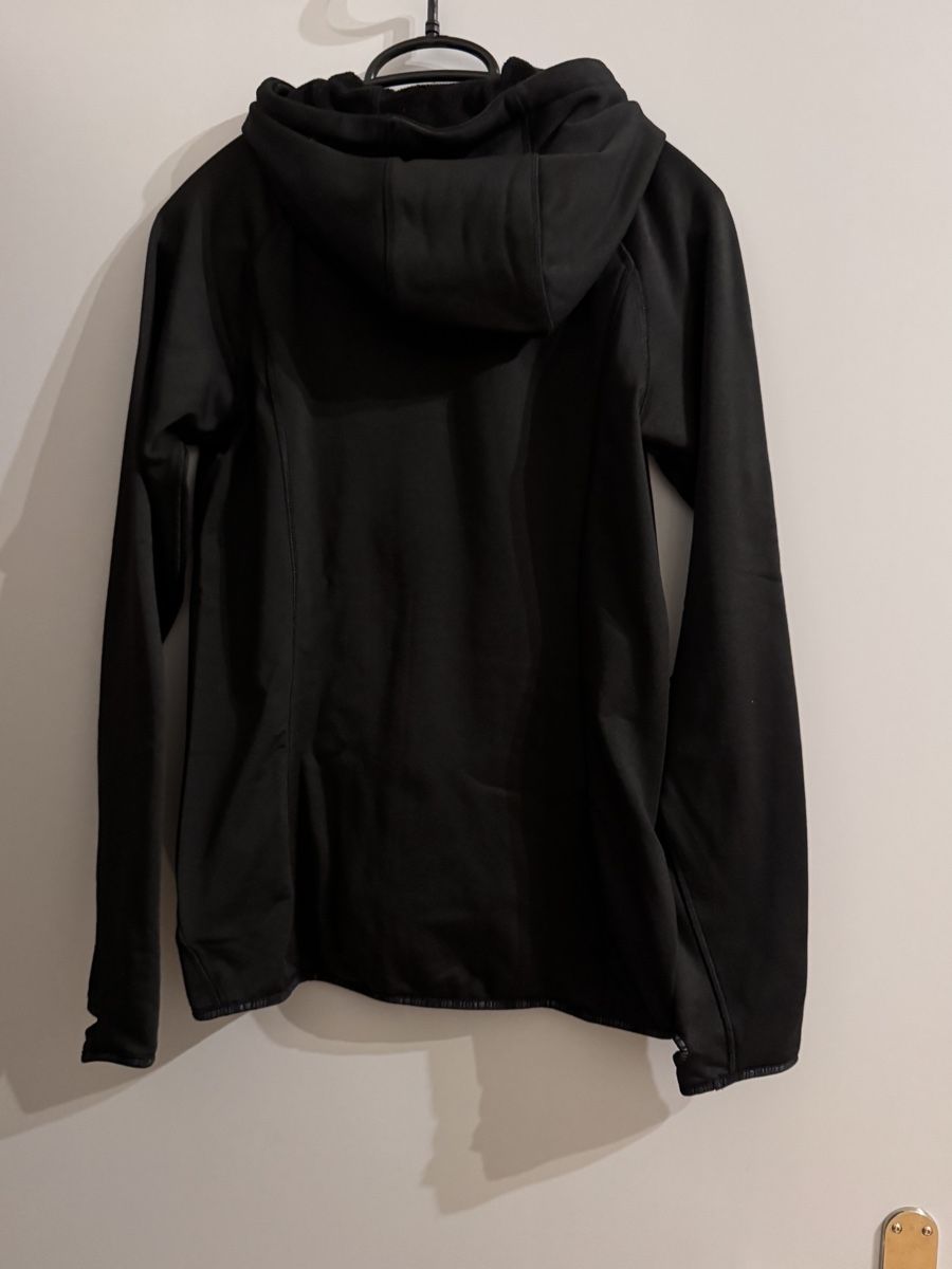 H&M Giacche: Sport-Damenjacke Grösse S schwarz – Usato da Oberbipp venduto da jan_68pd 1