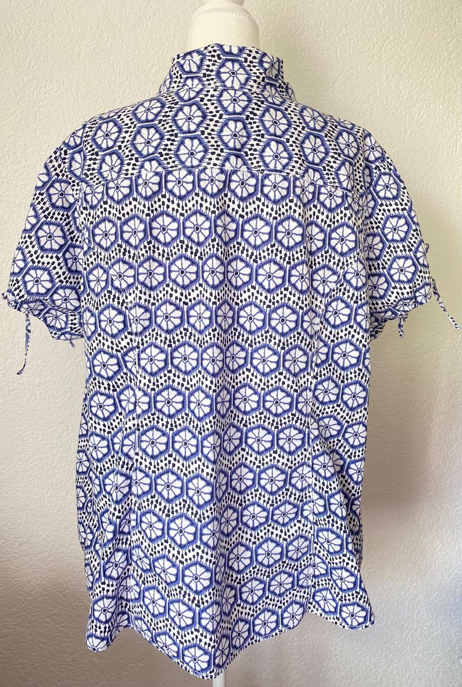 Tommy Hilfiger Camicette: Tommy Hilfiger Bluse Grösse 18 – Usato da Oberwil BL venduto da Leni-Mischi 1