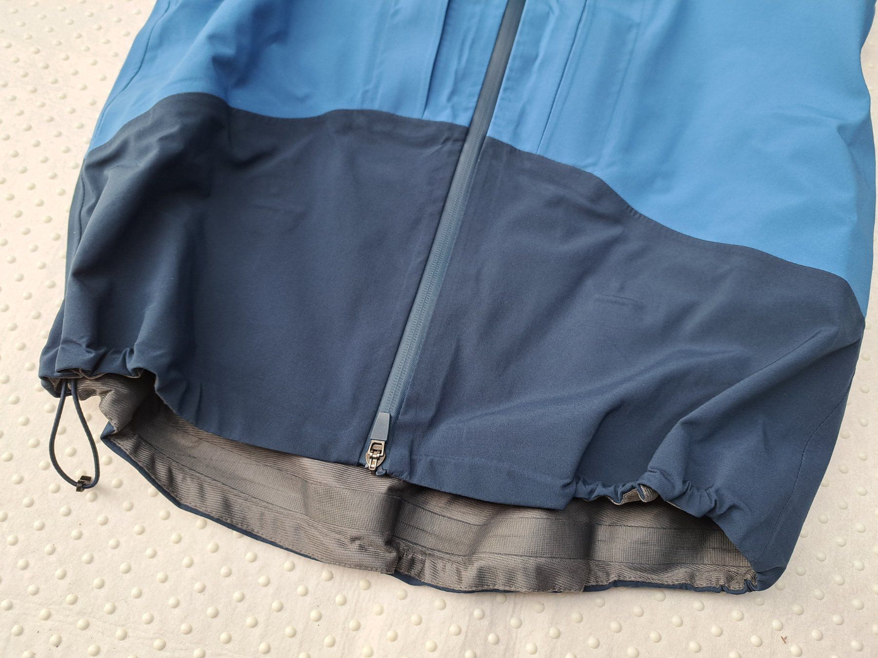 Giacche: NEU! Wasserdichte Hardshelljacke Twentyfour, Grösse S – Nuovo e nell'imballaggio originale da Gysenstein venduto da joshuas81 1
