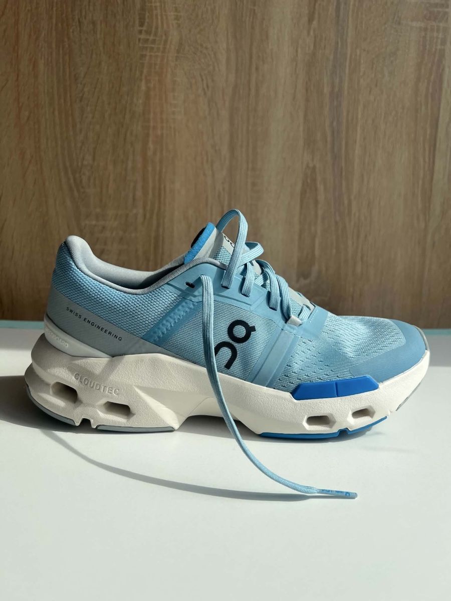 On Damenschuhe: ON Running CloudTec Shoes Light Blue Size 40,5 – Neu (gemäss Beschreibung) aus Dietikon von dom_pvq5 1