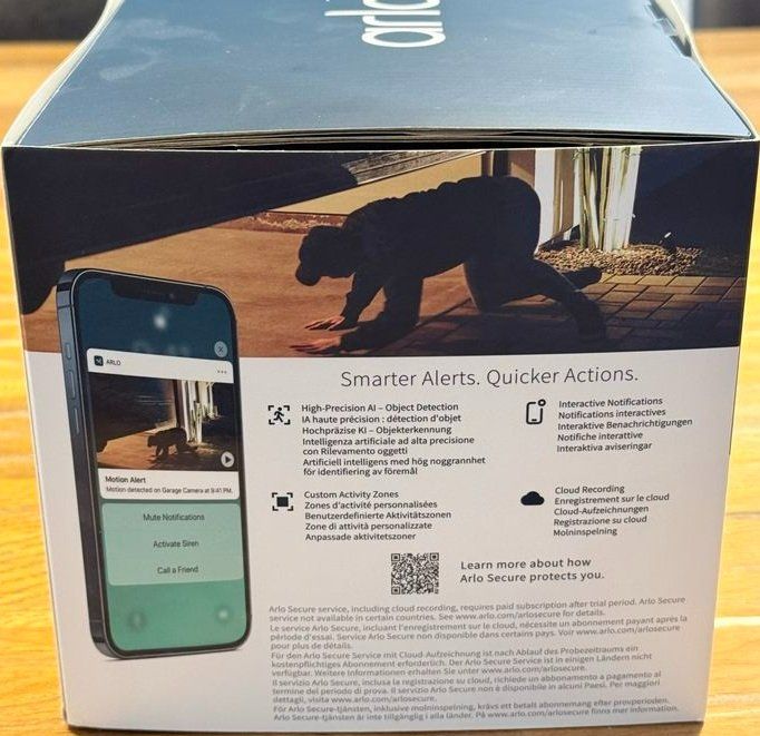 Arlo Sistemi d'allarme: Set Arlo Essential Kameras, 3 Stück, mit Originalverpackung – Usato da Zuchwil venduto da Beppe_25.3 2
