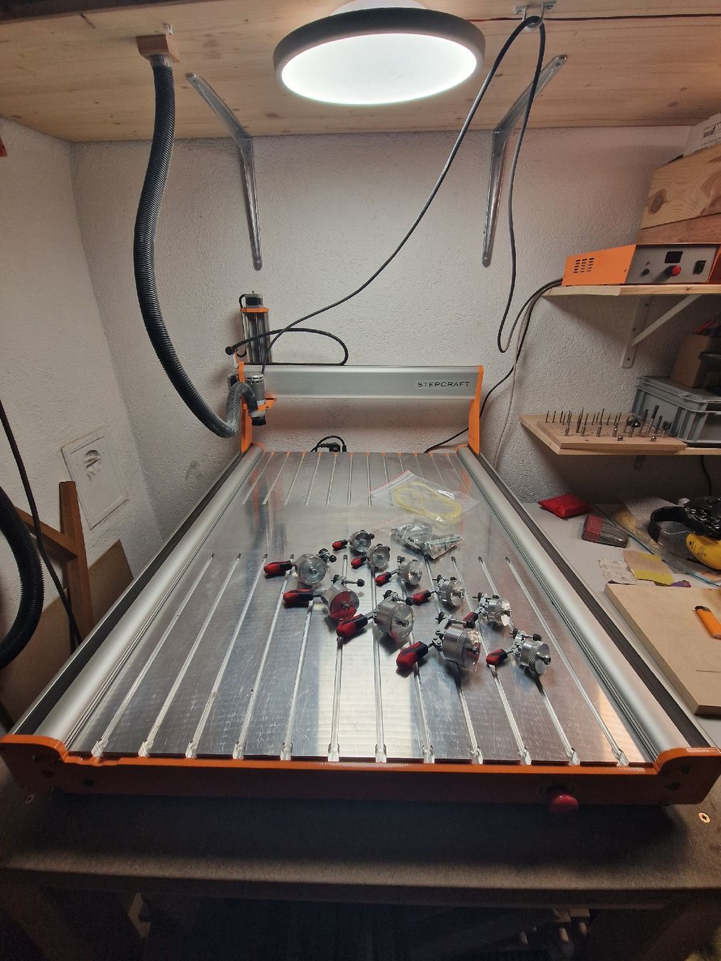 Stepcraft Alle Maschinen: CNC Stepcraft D840 – Neu (gemäss Beschreibung) aus Maschwanden von